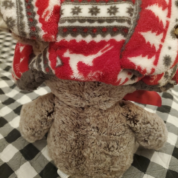 Winter dog hat with ear flaps - Picture 6 of 6